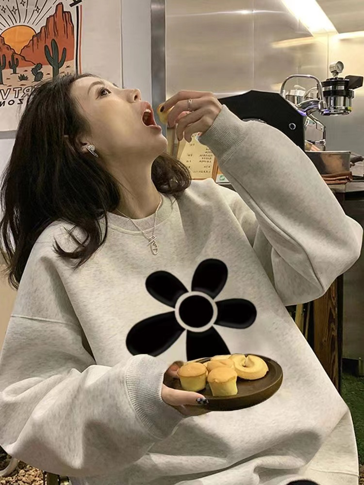 Anti-cotton Huamian composite milk silk 300g silver fox velvet 400g round neck sweater women