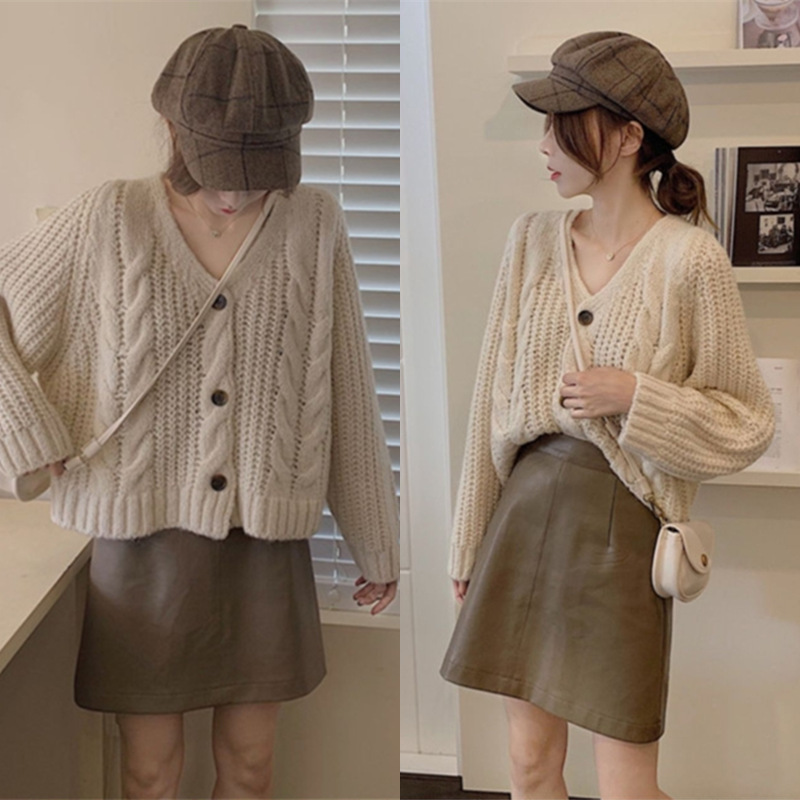 2023 new sweater jacket cardigan women's spring and autumn design sense large size loose lazy style knitted outerwear
