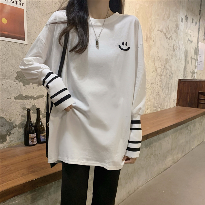 New large size embroidered with spandex velvet, brushed and warm long sleeved T-shirt, women's bottom layer, autumn wear