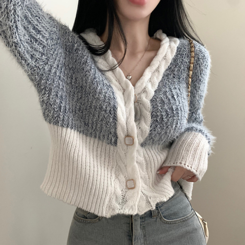 It has been eight years. Xiaoxiangfeng soft waxy wool knitted cardigan autumn high-end temperament sweet sweater with puff sleeves