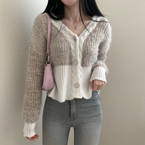 It has been eight years. Xiaoxiangfeng soft waxy wool knitted cardigan autumn high-end temperament sweet sweater with puff sleeves