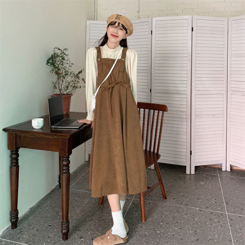 Corduroy suspender dress autumn and winter 2023 new retro suit loose waist student age-reducing long skirt for women