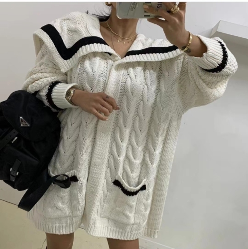 South Korea's Dongdaemun color-blocked heavy-duty lapel twist loose mid-length sweater sweater large coat