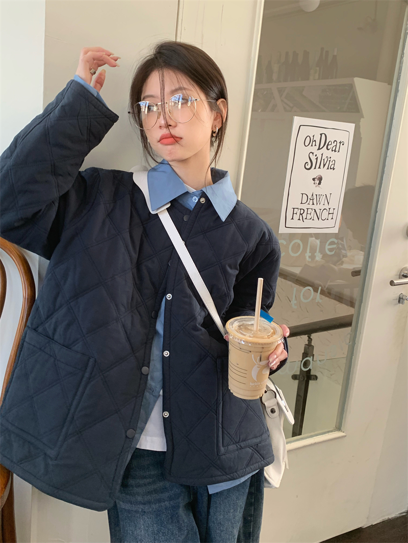 秋冬小眾菱格壓紋圓領排扣棉服外套+藍色襯衫