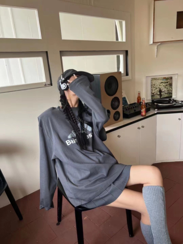 Early autumn new style Korean letter printing trendy brand loose and versatile fashionable shoulder pad long-sleeved T-shirt for women ins trend