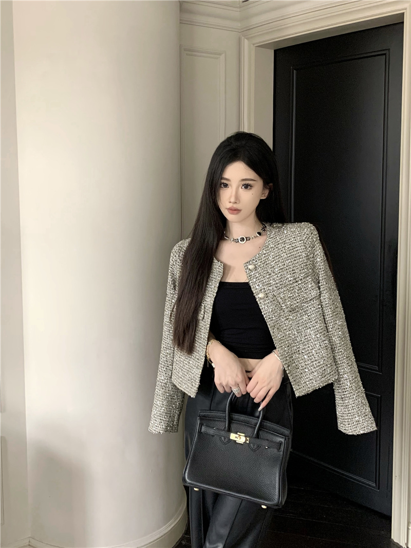 ~2023 new autumn style French lady temperament heavy weaving bright silk small fragrance chic top