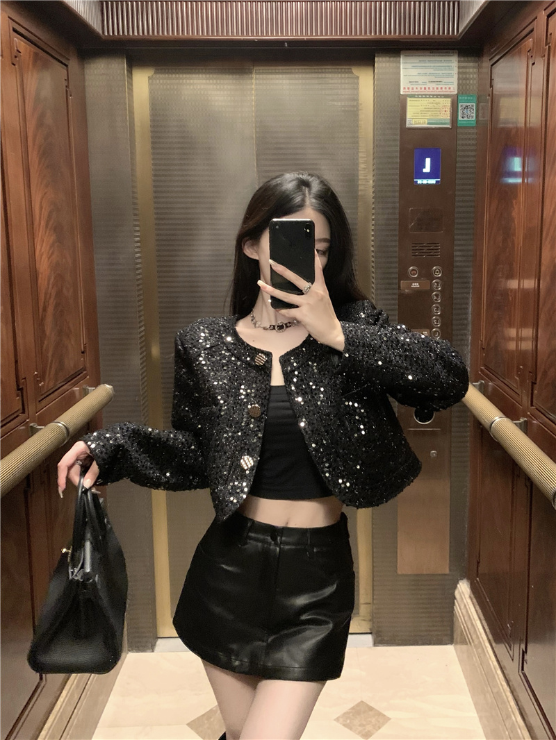 ~2023 Autumn French gentle sequined temperament Xiaoxiang short design sense little jacket