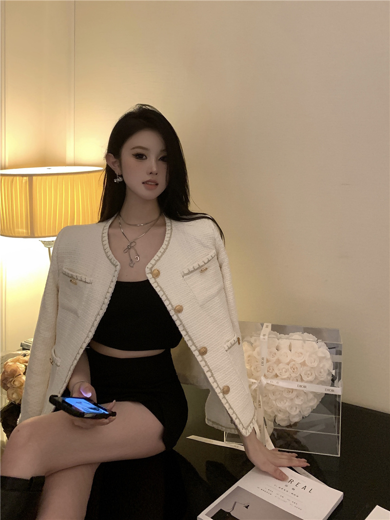 ~2023 new autumn style French socialite foreign-style tweed small fragrance round neck single-breasted jacket