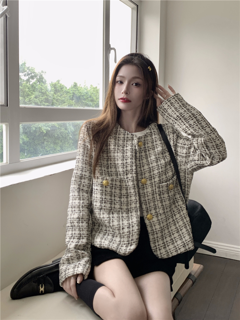 Xiaoxiangfeng jacket women's autumn 2023 new retro plaid loose celebrity style high-end fashion long-sleeved top