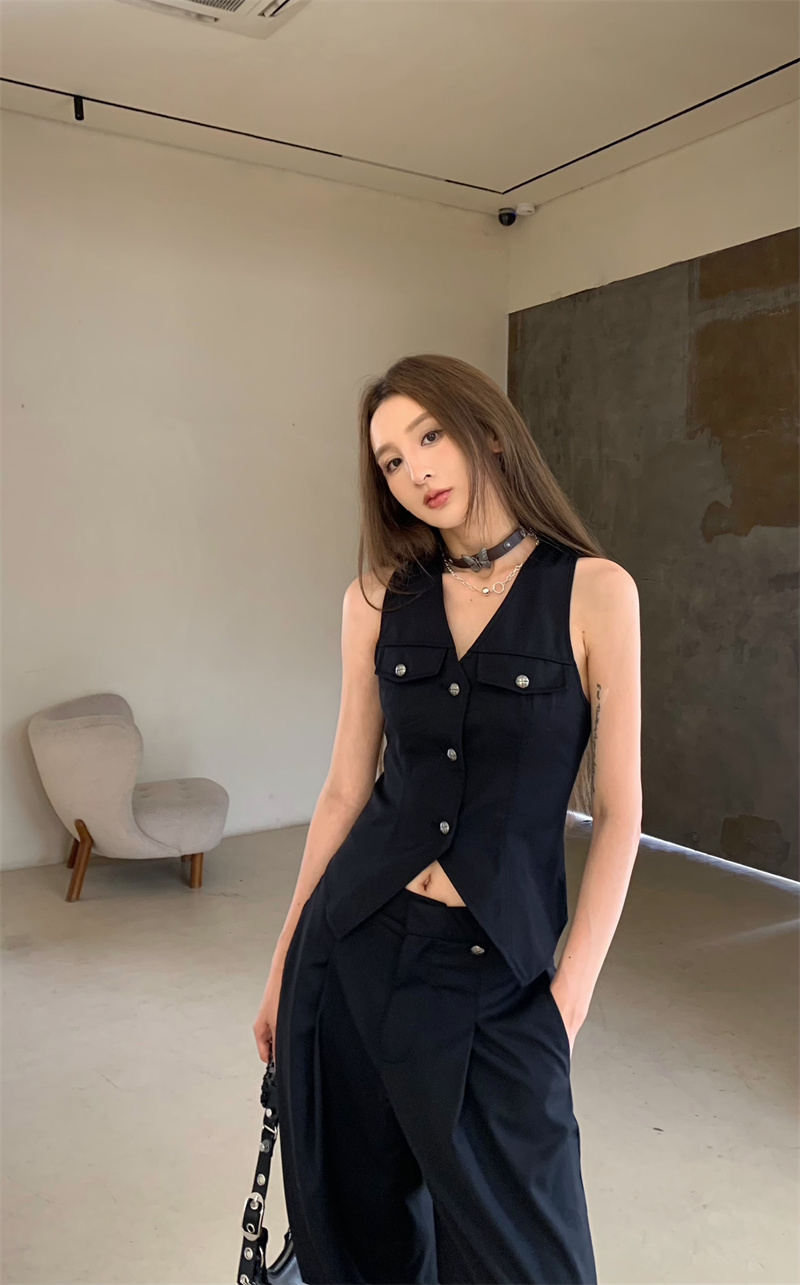 Fashionable retro design high-end slim vest + straight wide-leg trousers