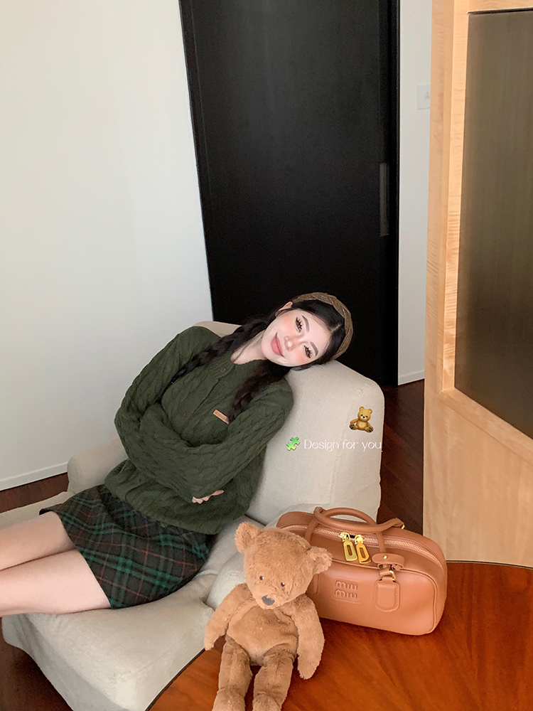 Green twist cardigan, retro style chic all-match jacket + green plaid skirt, hip-covering skirt