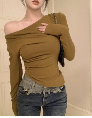 Hot girl one-shoulder long-sleeved T-shirt women's spring slim-fit collarbone irregular design niche short top