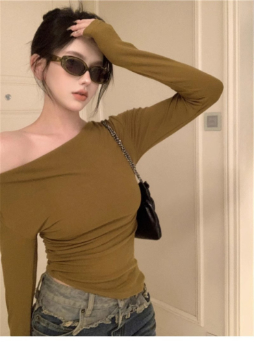 Hot girl one-shoulder long-sleeved T-shirt women's spring slim-fit collarbone irregular design niche short top