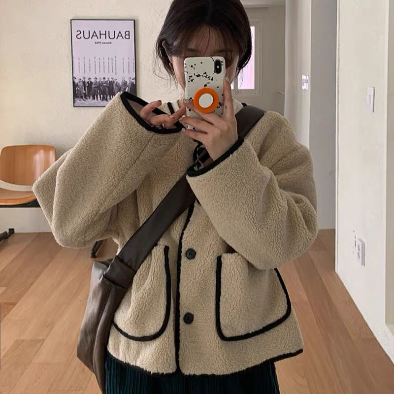 Korean chic autumn and winter short collarless lamb wool coat, versatile and loose, 23 years new women's fashion style