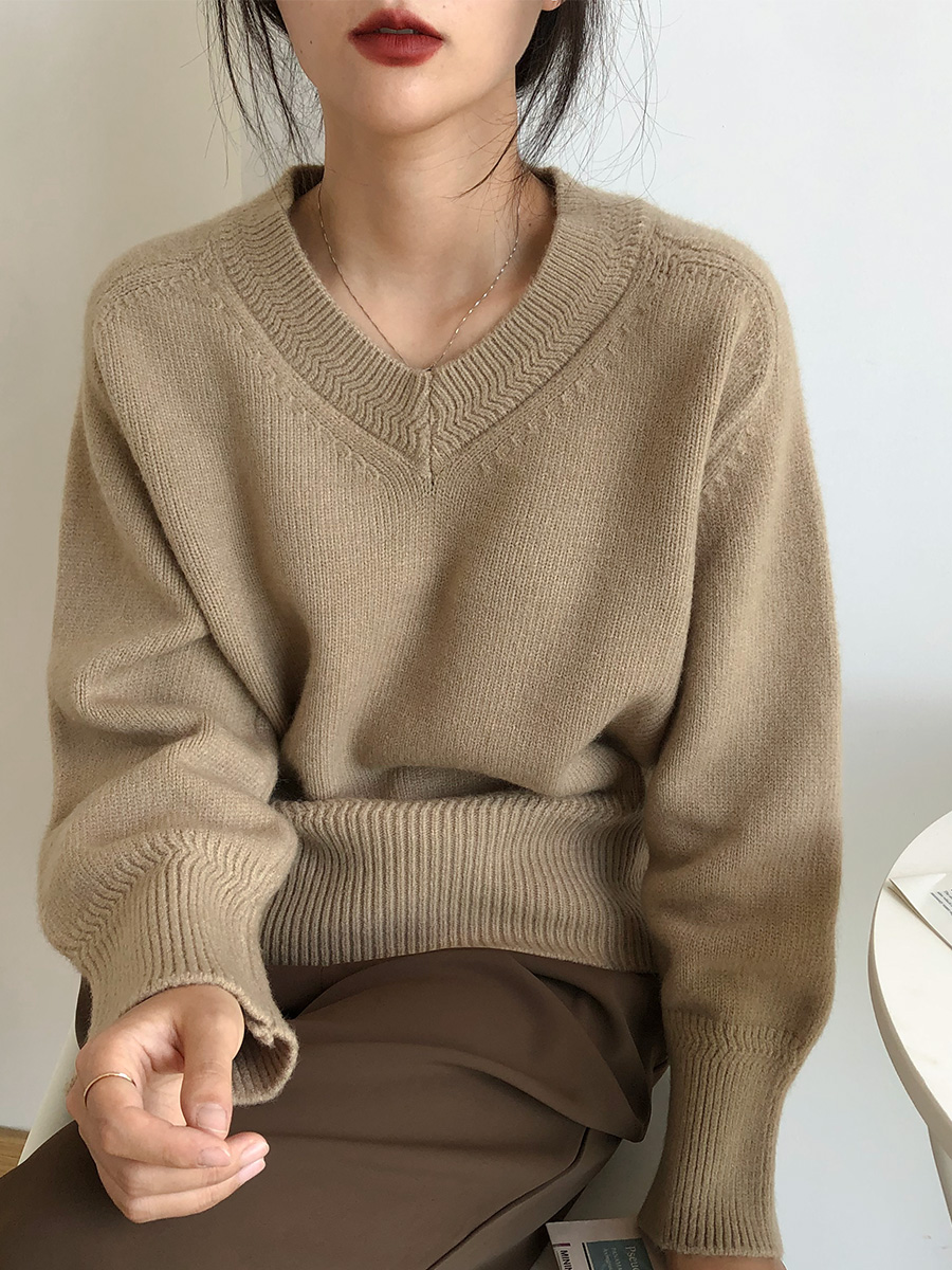 South Korea's Dongdaemun Autumn and Winter New Loose Slim Round Neck Pullover Lace Bottoming Sweater Long Sleeve Tops for Women