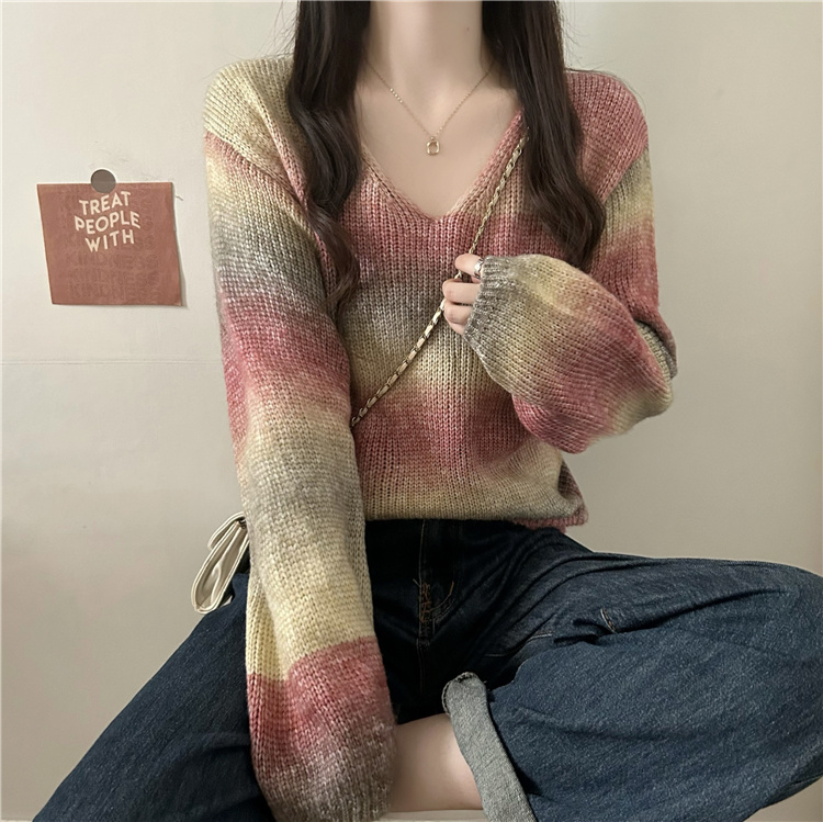 ~Autumn new gradient color V-neck pullover lazy loose knitted sweater for women