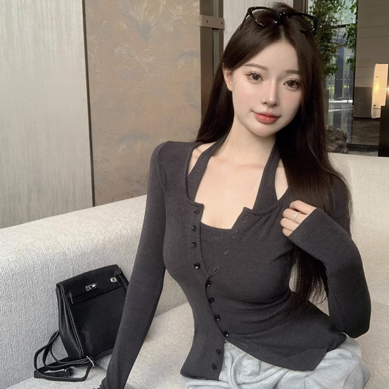 Official photo Slim-fitting halter neck long-sleeved T-shirt for women autumn fake two-piece bottoming with design hot girl top