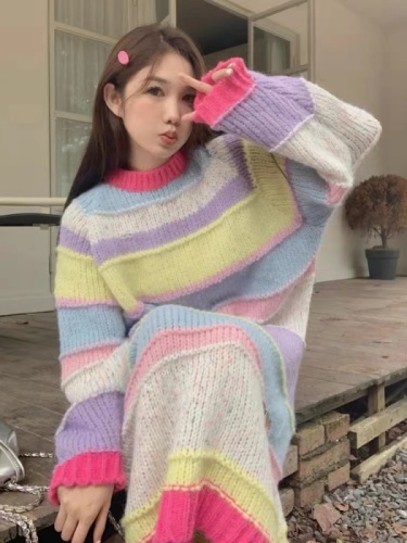 Korean version of contrasting striped pullover sweater dress for women, loose and lazy long-sleeved knitted dress for women in autumn