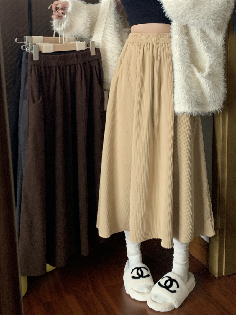 Small autumn and winter thickened corduroy mid-length high-waist slim pocket umbrella skirt A-line skirt