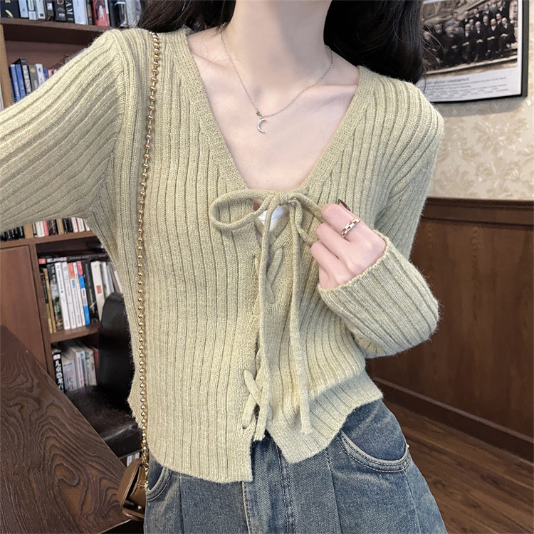 Korean gentle lace-up V-neck pitted sweater for women in autumn slimming long-sleeved top