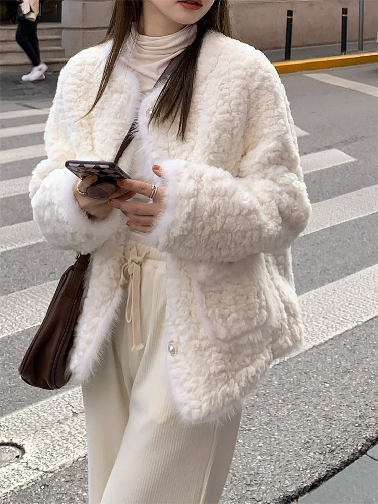 Xiaoxiangfeng jacket for women 2023 new style lamb wool imitation rabbit fur loose slimming warm high-end plush top