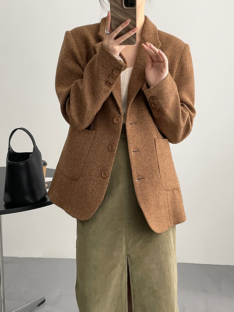 ~Retro white caramel color 100 wool suit temperament coat for women
