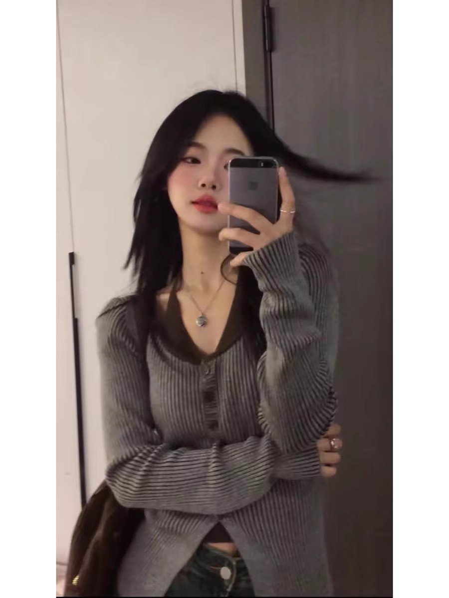 小仙倪子假兩件針織衫女2023新款初秋上衣打底超好看長袖毛衣開衫
