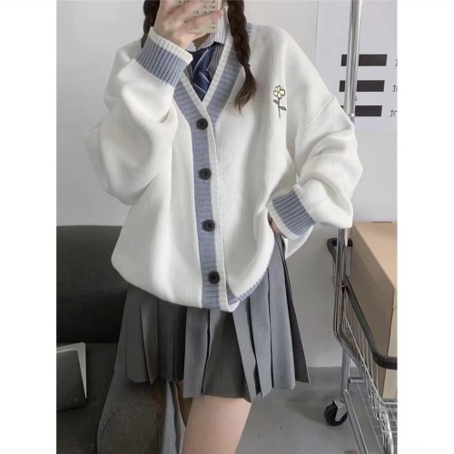 Autumn and winter college style Korean style loose V-neck color-blocked jK sweater jacket for female students lazy style versatile sweater