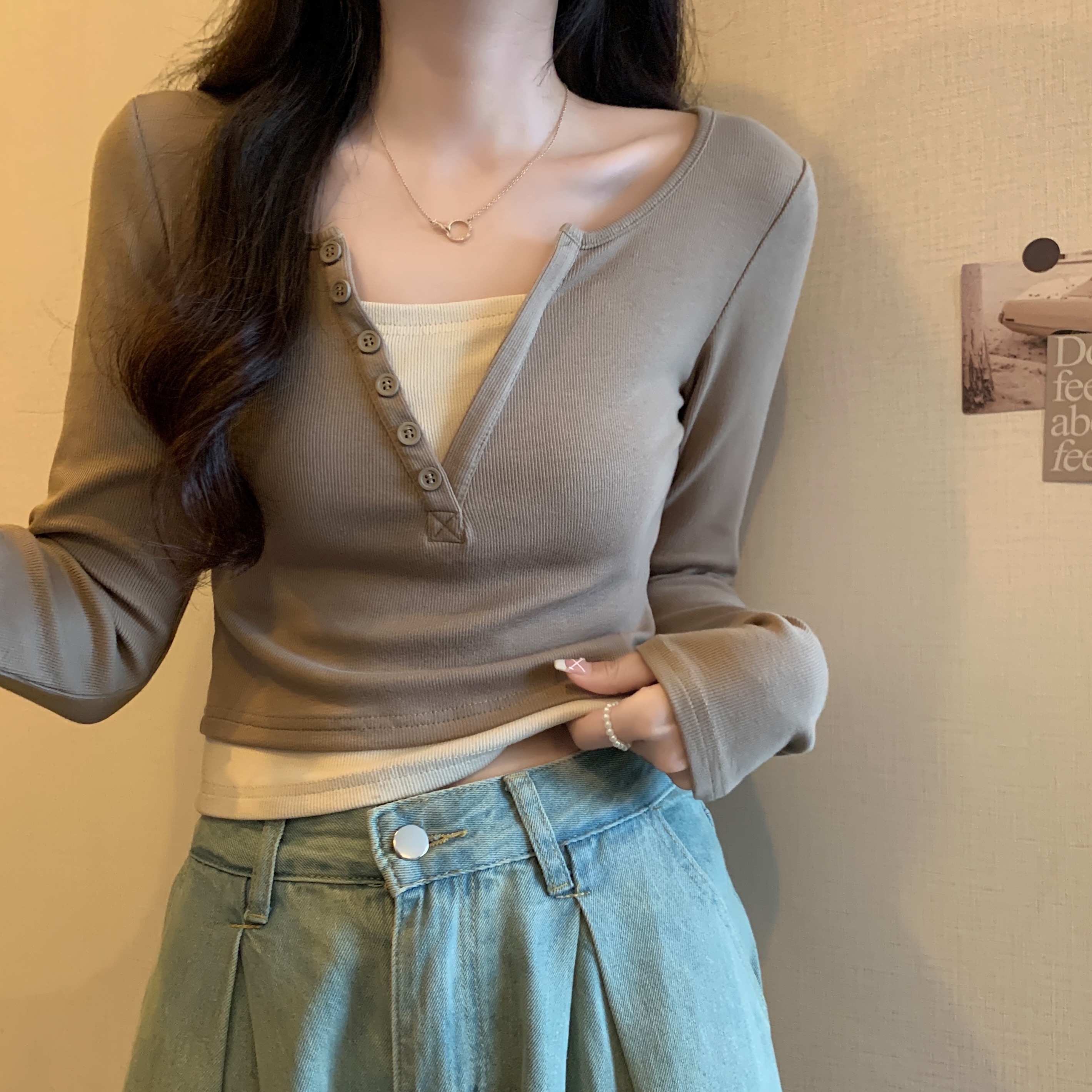 260克人棉辣妹修身t恤女打底衫早秋美拉德穿搭chic長袖上衣