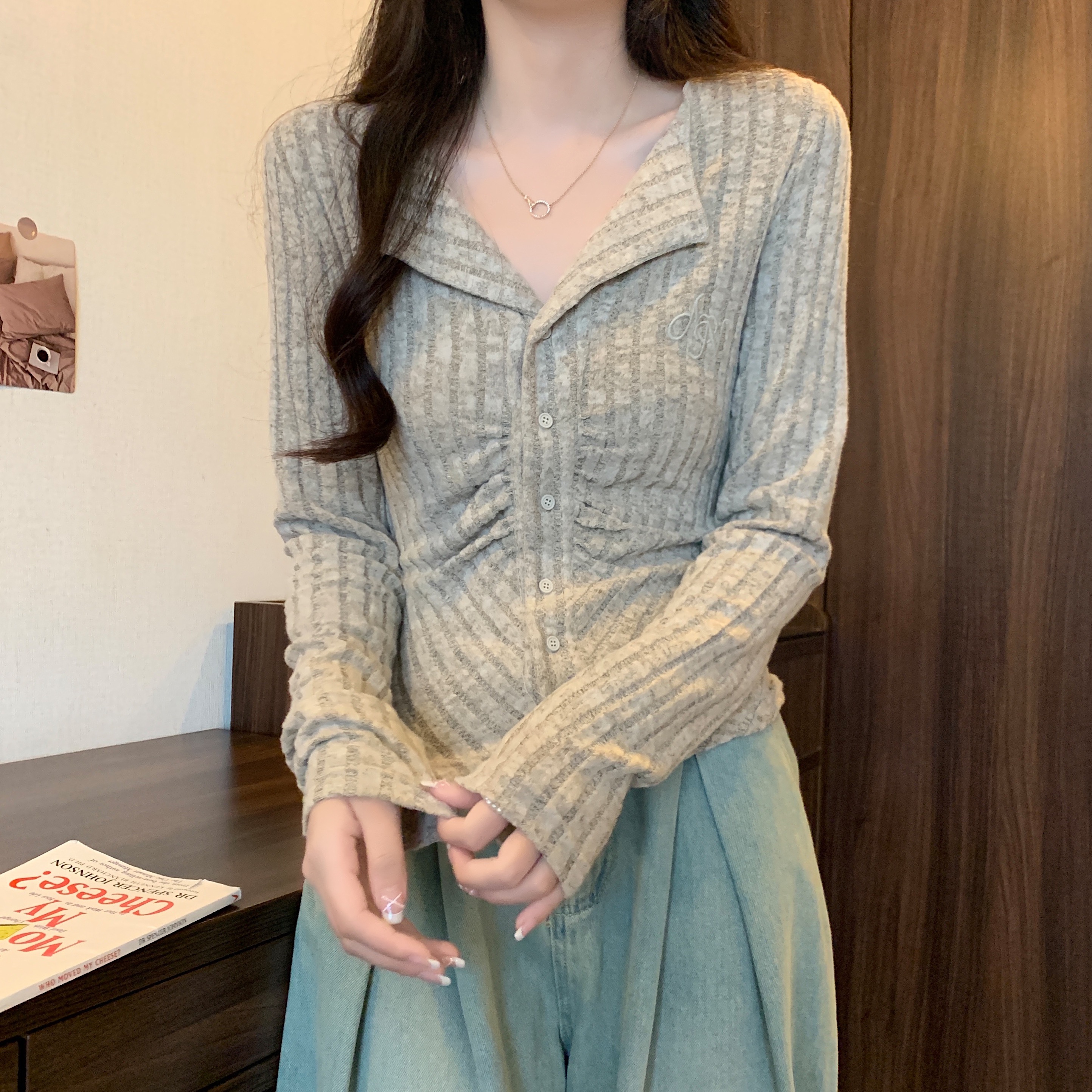 原版做法雙層領220克重磨毛坑條韓系時髦v領針織毛衣女打底衫
