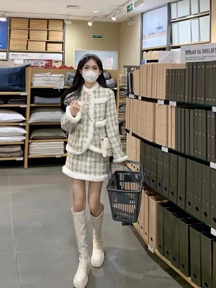 Xiaoxiangfeng short coat for women in winter with gentle style design houndstooth French A-line skirt top suit