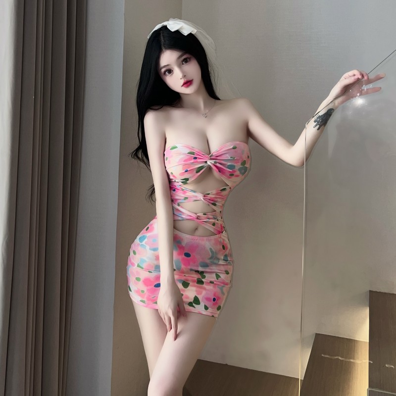 ~瘦小個子加小碼性感緊身包臀鏤空辣妹甜美抹胸裹胸連衣裙女