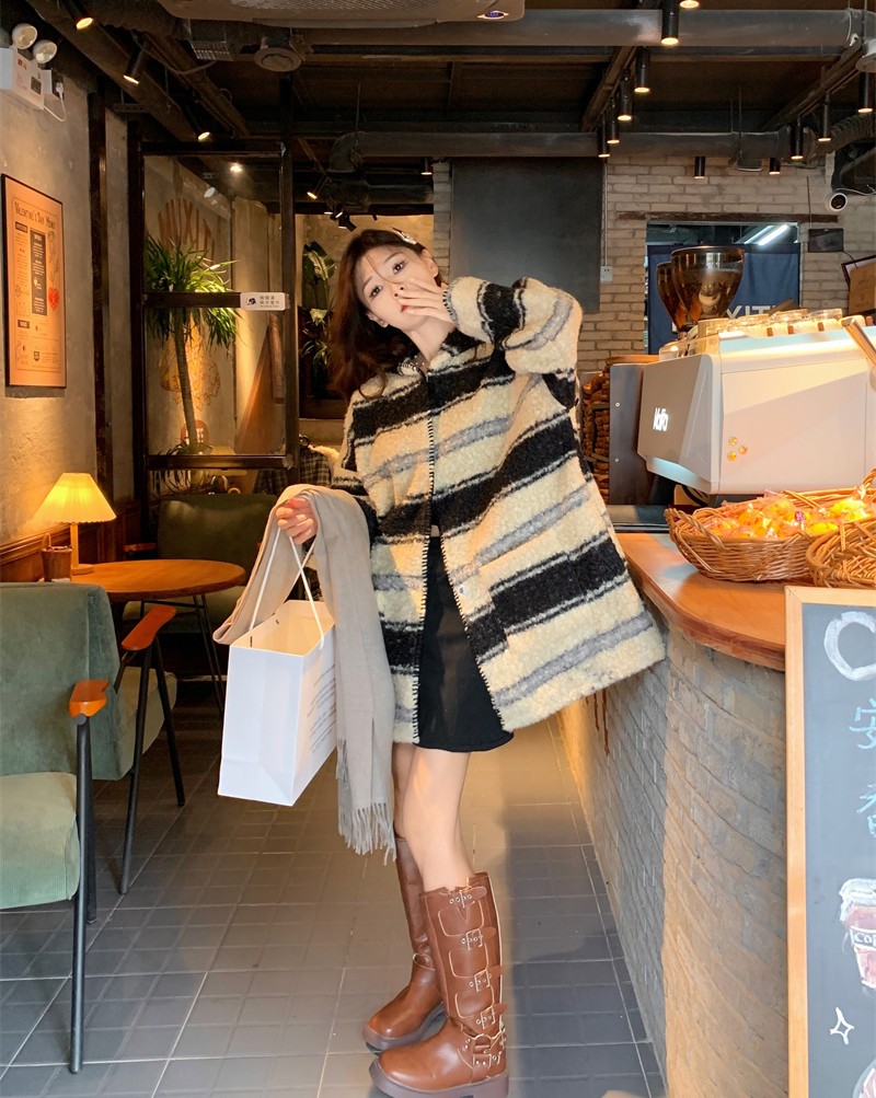 Autumn and winter lazy striped hooded woolen coat loose and versatile cardigan top