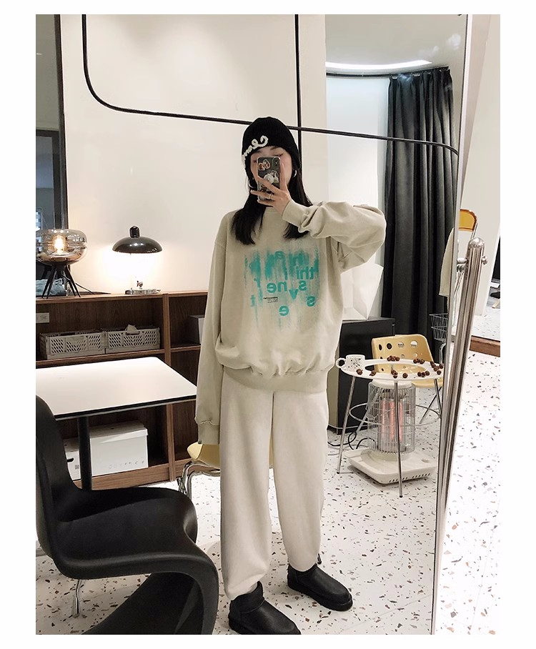官圖  秋裝薄款衛衣女大碼 後包領 拉肩線 M-XXXL