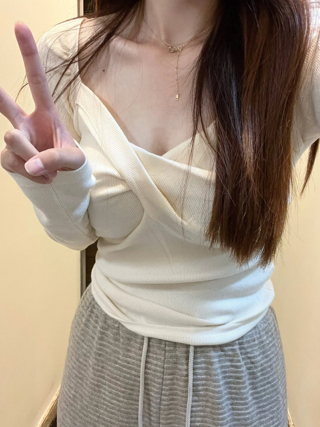 秋冬內搭針織打底衫女設計感小眾交叉扭結純欲風辣妹性感T恤上衣