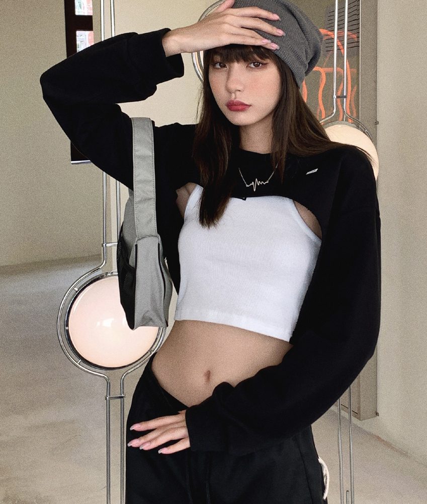 2023秋裝新款ins設計感辣妹短款長袖衛衣女韓版疊穿露臍罩衫