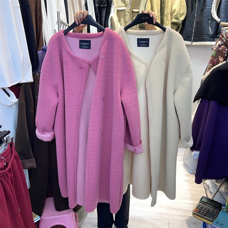 Lamb velvet composite milk silk 2023 autumn and winter loose-breasted mid-length lamb wool coat plush coat