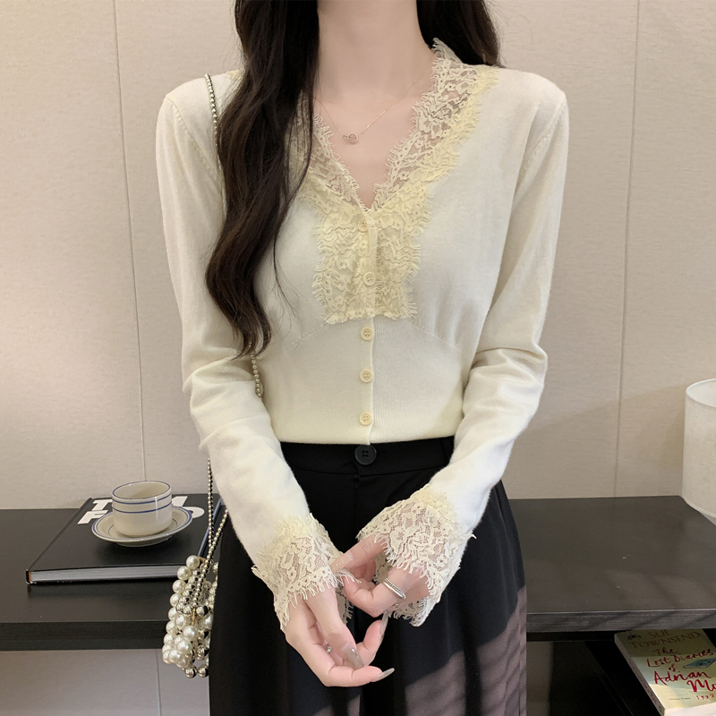 包芯紗 蕾絲衫網紗打底衫女裝內搭洋氣法式上衣2023年
