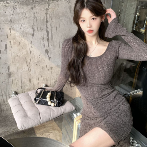 Sexy knitted hip-hugging dress, slim square neck, long sleeves, pure lust style, hollow design skirt