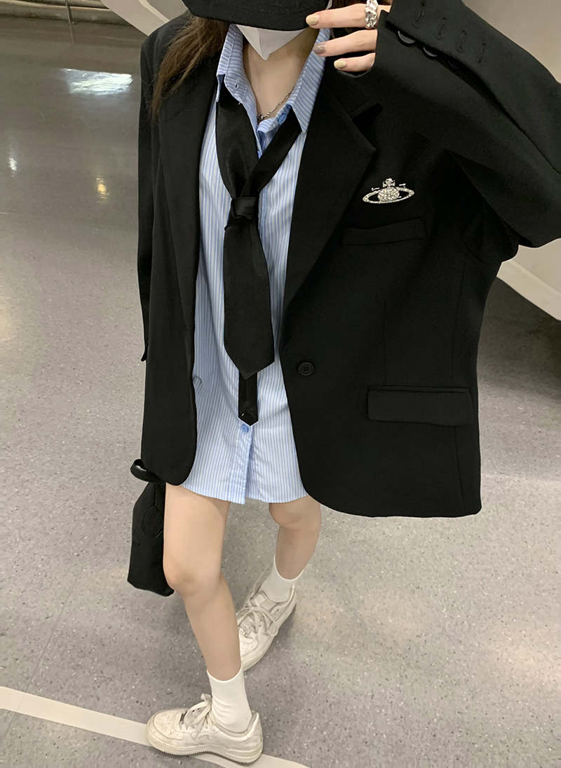 Drapey black casual suit jacket + elegant casual striped shirt, slim and textured shirt