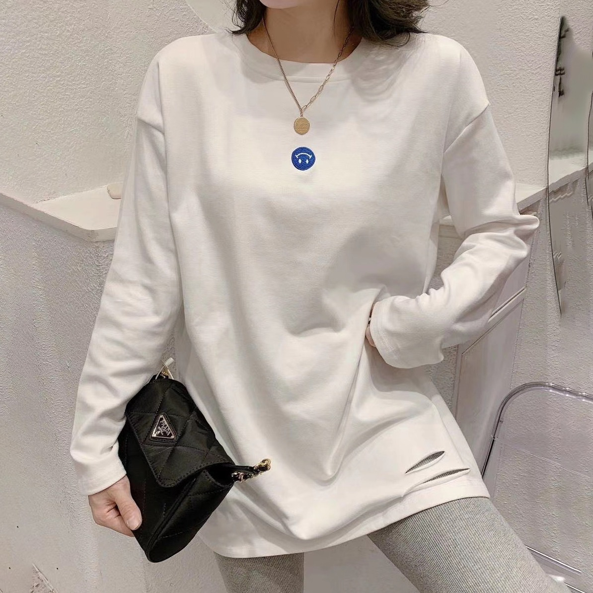 官圖純棉白色打底衫女春季新款寬鬆百搭遮臀破洞T恤內搭
