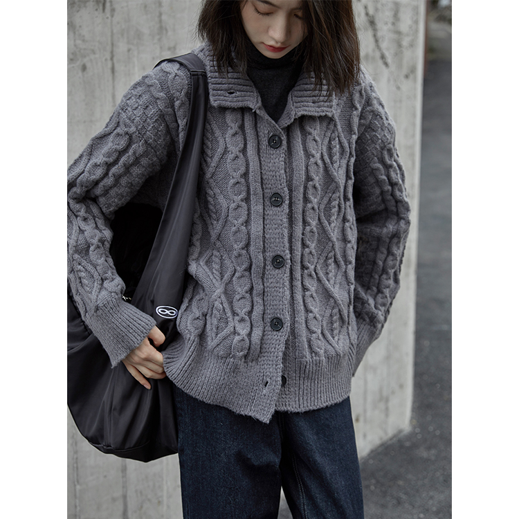 Twist sweater women's 2023 new retro Japanese style loose lazy sweater jacket autumn and winter outer wear
