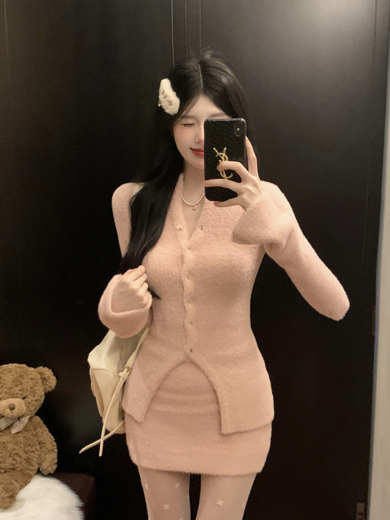 實拍 純欲風仿貂絨毛衣女秋冬新款顯瘦上衣半身裙套裝