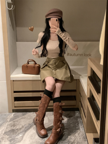 Real Shots Falling in Love in this Issue Pure Desire Hollow Knitted Sweater Autumn and Winter Removable Sleeve Top Hot Girl Leather Skirt