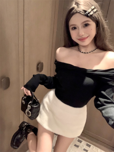 早秋韩版纯色性感气质设计感扭结针织衫露肩T恤上衣女