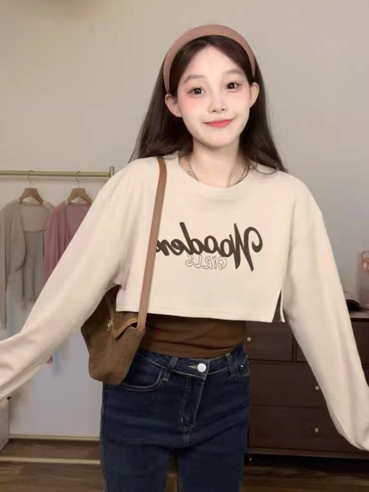 套頭衛衣兩件套女秋裝內搭洋氣疊穿打底衫設計感印花短款吊帶上衣