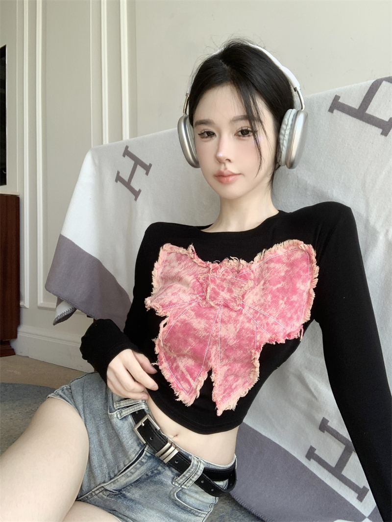 實拍  甜辣妹修身短款蝴蝶長袖打底衫