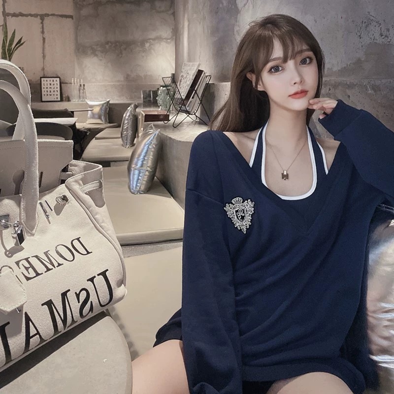 2023 Autumn and Winter Design Fake Two-Piece Suspender Sweatshirt Women's Pure Sex Style Hot Girl Halter Neck Loose Outer Top Trendy