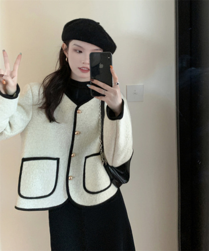 Autumn and winter new style retro small fragrant short coat women's Korean style high-end design niche chic temperament top suit