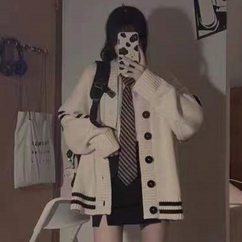 Gentle style cardigan, soft waxy sweater for women, autumn and winter new college style versatile sweater, loose outer wear V-neck top